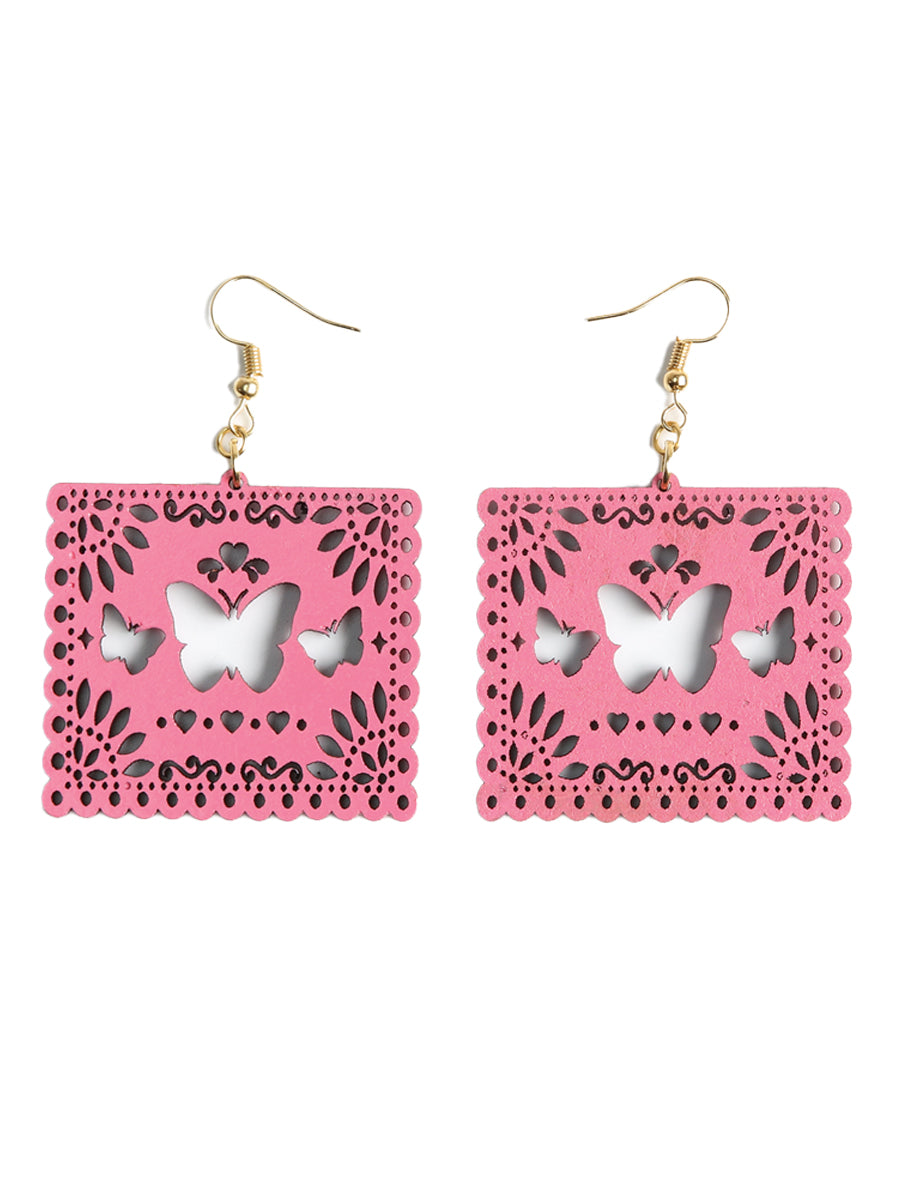 Pendientes artesanales hechos a mano de madera rosa 603946
